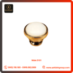 Núm 5101 sứ trắng chân vàng kim loại